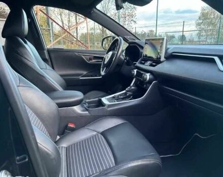 Тойота РАВ 4 2019 в Киеве на Automoto.ua Черный Тойота РАВ 4, объемом двигателя 2.5 л и пробегом 121 тыс. км за 18300 $, фото 16 на Automoto.ua