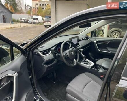 Черный Тойота РАВ 4, объемом двигателя 1.99 л и пробегом 184 тыс. км за 23555 $, фото 19 на Automoto.ua