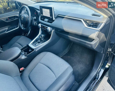 Черный Тойота РАВ 4, объемом двигателя 1.99 л и пробегом 28 тыс. км за 24800 $, фото 31 на Automoto.ua