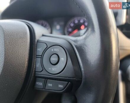 Чорний Тойота РАВ 4, об'ємом двигуна 2.49 л та пробігом 98 тис. км за 22500 $, фото 17 на Automoto.ua