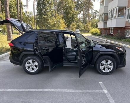 Чорний Тойота РАВ 4, об'ємом двигуна 2.5 л та пробігом 112 тис. км за 24999 $, фото 4 на Automoto.ua