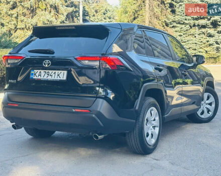 Черный Тойота РАВ 4, объемом двигателя 1.99 л и пробегом 28 тыс. км за 24800 $, фото 6 на Automoto.ua