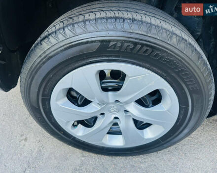 Черный Тойота РАВ 4, объемом двигателя 1.99 л и пробегом 28 тыс. км за 24800 $, фото 32 на Automoto.ua