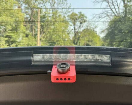 Чорний Тойота РАВ 4, об'ємом двигуна 1.99 л та пробігом 155 тис. км за 27500 $, фото 23 на Automoto.ua