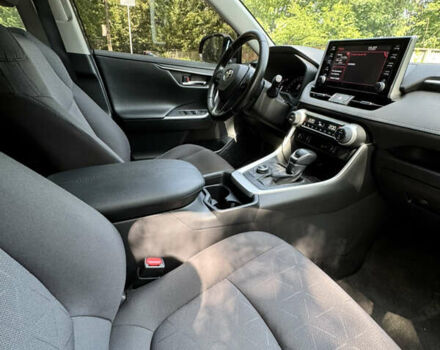 Чорний Тойота РАВ 4, об'ємом двигуна 1.99 л та пробігом 155 тис. км за 27500 $, фото 15 на Automoto.ua