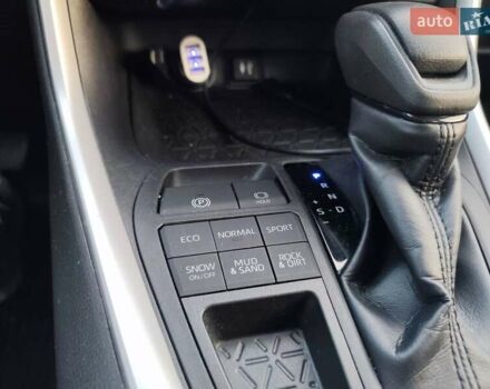 Чорний Тойота РАВ 4, об'ємом двигуна 2.49 л та пробігом 98 тис. км за 22500 $, фото 19 на Automoto.ua