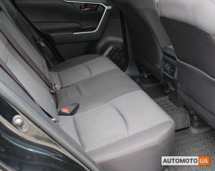 Черный Тойота РАВ 4, объемом двигателя 2 л и пробегом 188 тыс. км за 24086 $, фото 11 на Automoto.ua