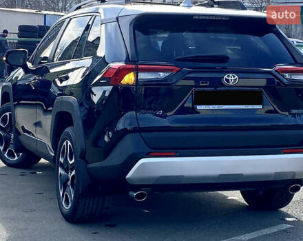 Тойота РАВ 4 2019 в Киеве на Automoto.ua Черный Тойота РАВ 4, объемом двигателя 2.5 л и пробегом 55 тыс. км за 24500 $, фото 6 на Automoto.ua