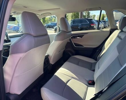 Чорний Тойота РАВ 4, об'ємом двигуна 2.5 л та пробігом 33 тис. км за 18000 $, фото 9 на Automoto.ua