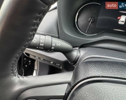 Черный Тойота РАВ 4, объемом двигателя 1.99 л и пробегом 17 тыс. км за 31999 $, фото 6 на Automoto.ua