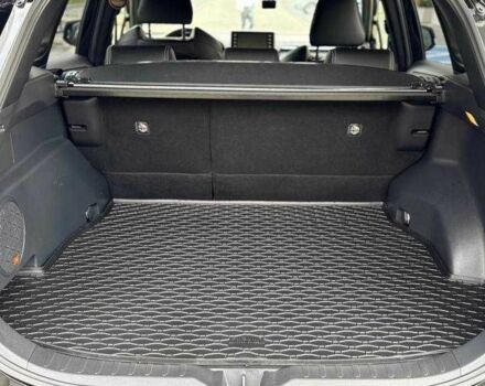 Черный Тойота РАВ 4, объемом двигателя 2.5 л и пробегом 120 тыс. км за 17800 $, фото 16 на Automoto.ua