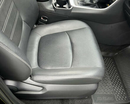 Чорний Тойота РАВ 4, об'ємом двигуна 2.49 л та пробігом 63 тис. км за 36000 $, фото 30 на Automoto.ua