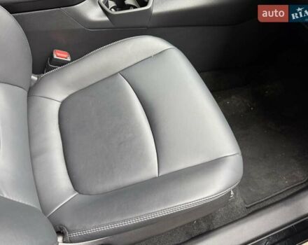 Черный Тойота РАВ 4, объемом двигателя 1.99 л и пробегом 17 тыс. км за 31999 $, фото 13 на Automoto.ua