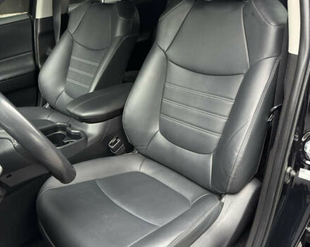 Чорний Тойота РАВ 4, об'ємом двигуна 2.5 л та пробігом 97 тис. км за 29900 $, фото 8 на Automoto.ua