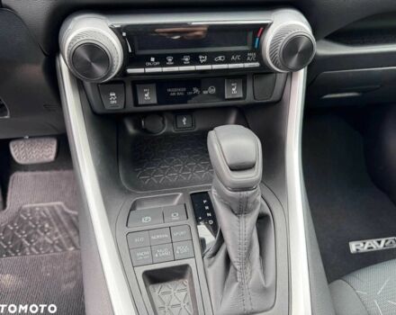 Черный Тойота РАВ 4, объемом двигателя 2.5 л и пробегом 22 тыс. км за 16300 $, фото 18 на Automoto.ua