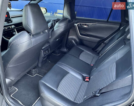 Чорний Тойота РАВ 4, об'ємом двигуна 2.49 л та пробігом 61 тис. км за 34500 $, фото 15 на Automoto.ua