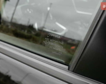 Черный Тойота РАВ 4, объемом двигателя 2.5 л и пробегом 156 тыс. км за 41950 $, фото 31 на Automoto.ua