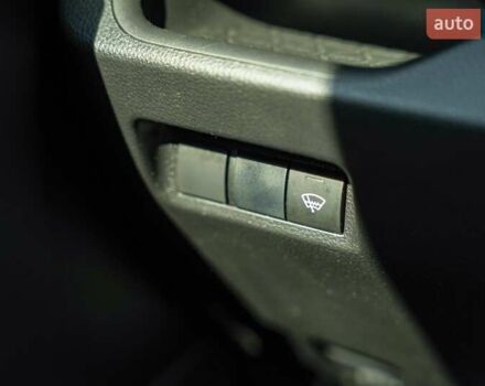 Черный Тойота РАВ 4, объемом двигателя 1.99 л и пробегом 52 тыс. км за 29900 $, фото 17 на Automoto.ua