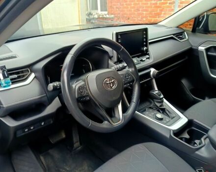 Черный Тойота РАВ 4, объемом двигателя 2 л и пробегом 48 тыс. км за 28100 $, фото 1 на Automoto.ua