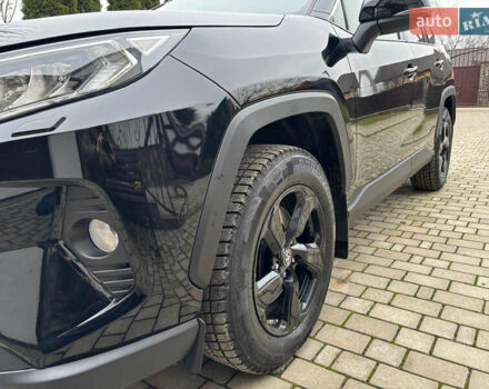 Чорний Тойота РАВ 4, об'ємом двигуна 1.99 л та пробігом 29 тис. км за 37400 $, фото 26 на Automoto.ua