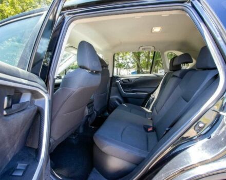 Чорний Тойота РАВ 4, об'ємом двигуна 2.5 л та пробігом 14 тис. км за 21500 $, фото 10 на Automoto.ua