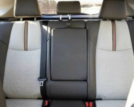 Чорний Тойота РАВ 4, об'ємом двигуна 2.5 л та пробігом 21 тис. км за 22400 $, фото 13 на Automoto.ua