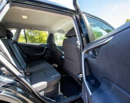 Чорний Тойота РАВ 4, об'ємом двигуна 2.5 л та пробігом 14 тис. км за 21500 $, фото 9 на Automoto.ua