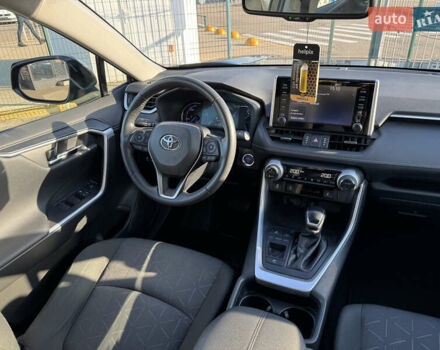 Тойота РАВ 4 2021 в Киеве на Automoto.ua Черный Тойота РАВ 4, объемом двигателя 2.5 л и пробегом 102 тыс. км за 32490 $, фото 29 на Automoto.ua