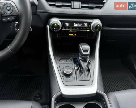 Черный Тойота РАВ 4, объемом двигателя 2.49 л и пробегом 29 тыс. км за 29900 $, фото 7 на Automoto.ua