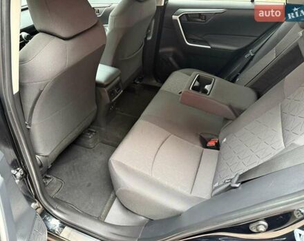 Черный Тойота РАВ 4, объемом двигателя 1.99 л и пробегом 120 тыс. км за 26900 $, фото 3 на Automoto.ua