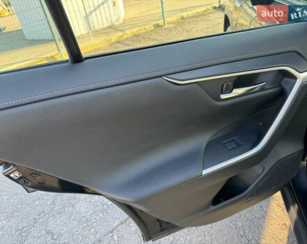 Тойота РАВ 4 2021 в Киеве на Automoto.ua Черный Тойота РАВ 4, объемом двигателя 2.5 л и пробегом 102 тыс. км за 32490 $, фото 25 на Automoto.ua