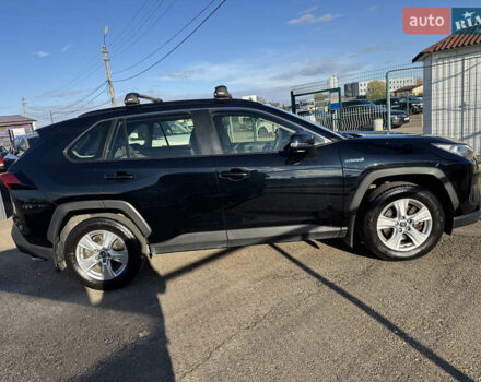 Тойота РАВ 4 2021 в Киеве на Automoto.ua Черный Тойота РАВ 4, объемом двигателя 2.5 л и пробегом 102 тыс. км за 32490 $, фото 5 на Automoto.ua