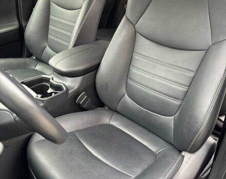 Чорний Тойота РАВ 4, об'ємом двигуна 1.99 л та пробігом 29 тис. км за 37400 $, фото 45 на Automoto.ua