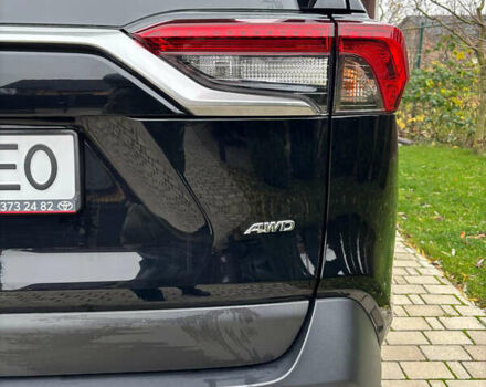 Чорний Тойота РАВ 4, об'ємом двигуна 1.99 л та пробігом 29 тис. км за 37400 $, фото 20 на Automoto.ua