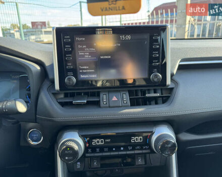 Тойота РАВ 4 2021 в Киеве на Automoto.ua Черный Тойота РАВ 4, объемом двигателя 2.5 л и пробегом 102 тыс. км за 32490 $, фото 22 на Automoto.ua