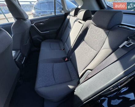 Тойота РАВ 4 2021 в Киеве на Automoto.ua Черный Тойота РАВ 4, объемом двигателя 2.5 л и пробегом 102 тыс. км за 32490 $, фото 26 на Automoto.ua