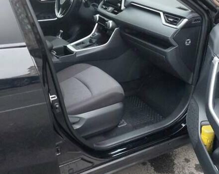 Чорний Тойота РАВ 4, об'ємом двигуна 1.99 л та пробігом 46 тис. км за 32000 $, фото 7 на Automoto.ua