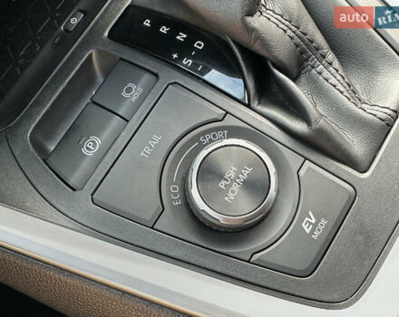 Черный Тойота РАВ 4, объемом двигателя 2.49 л и пробегом 67 тыс. км за 35950 $, фото 79 на Automoto.ua