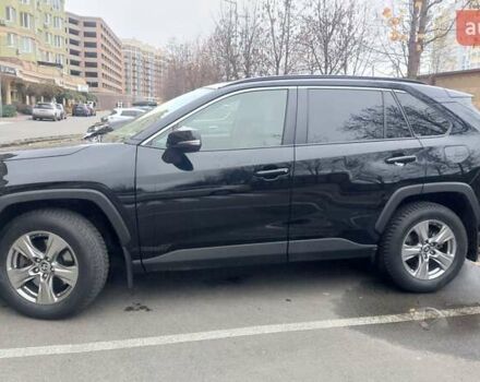 Чорний Тойота РАВ 4, об'ємом двигуна 1.99 л та пробігом 46 тис. км за 32000 $, фото 1 на Automoto.ua