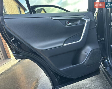 Черный Тойота РАВ 4, объемом двигателя 2.49 л и пробегом 67 тыс. км за 35950 $, фото 91 на Automoto.ua