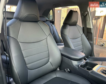 Черный Тойота РАВ 4, объемом двигателя 2.49 л и пробегом 67 тыс. км за 35950 $, фото 99 на Automoto.ua