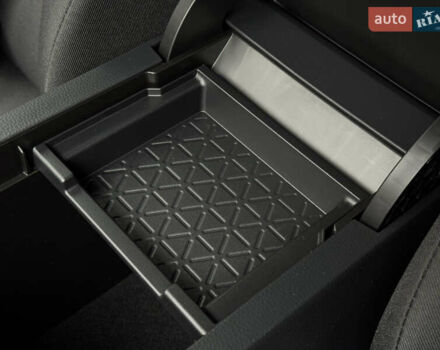 Черный Тойота РАВ 4, объемом двигателя 2.49 л и пробегом 30 тыс. км за 38200 $, фото 53 на Automoto.ua