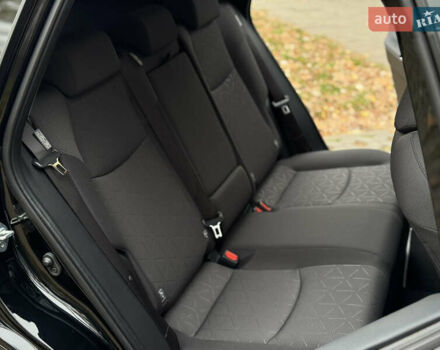 Черный Тойота РАВ 4, объемом двигателя 2.49 л и пробегом 30 тыс. км за 38200 $, фото 43 на Automoto.ua