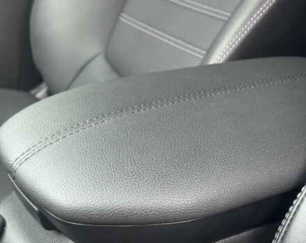 Чорний Тойота РАВ 4, об'ємом двигуна 2.49 л та пробігом 18 тис. км за 44000 $, фото 18 на Automoto.ua