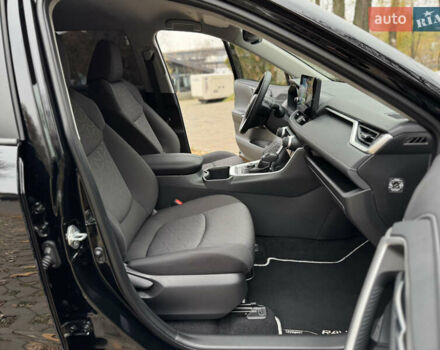 Черный Тойота РАВ 4, объемом двигателя 2.49 л и пробегом 30 тыс. км за 38200 $, фото 35 на Automoto.ua