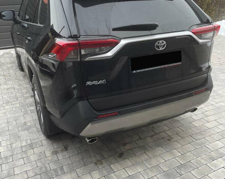 Чорний Тойота РАВ 4, об'ємом двигуна 1.99 л та пробігом 10 тис. км за 37000 $, фото 3 на Automoto.ua