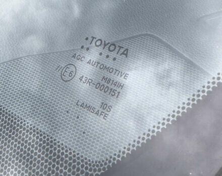 Чорний Тойота РАВ 4, об'ємом двигуна 2.49 л та пробігом 18 тис. км за 44000 $, фото 13 на Automoto.ua