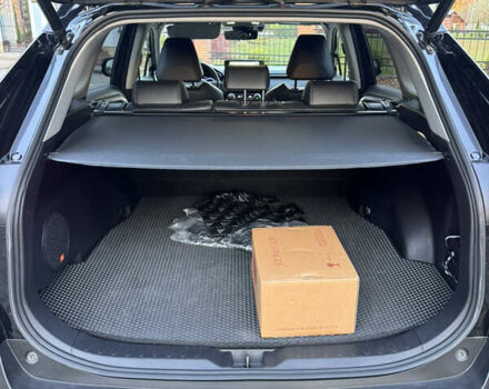 Чорний Тойота РАВ 4, об'ємом двигуна 2.49 л та пробігом 42 тис. км за 43999 $, фото 4 на Automoto.ua