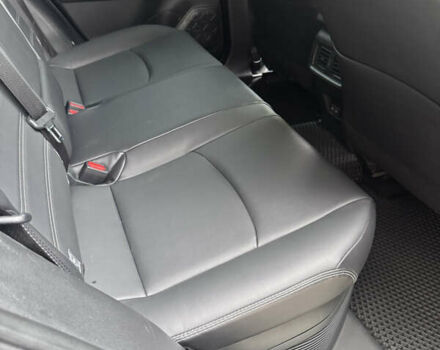 Чорний Тойота РАВ 4, об'ємом двигуна 2.49 л та пробігом 18 тис. км за 44000 $, фото 19 на Automoto.ua