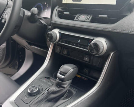 Чорний Тойота РАВ 4, об'ємом двигуна 2.49 л та пробігом 18 тис. км за 44000 $, фото 5 на Automoto.ua